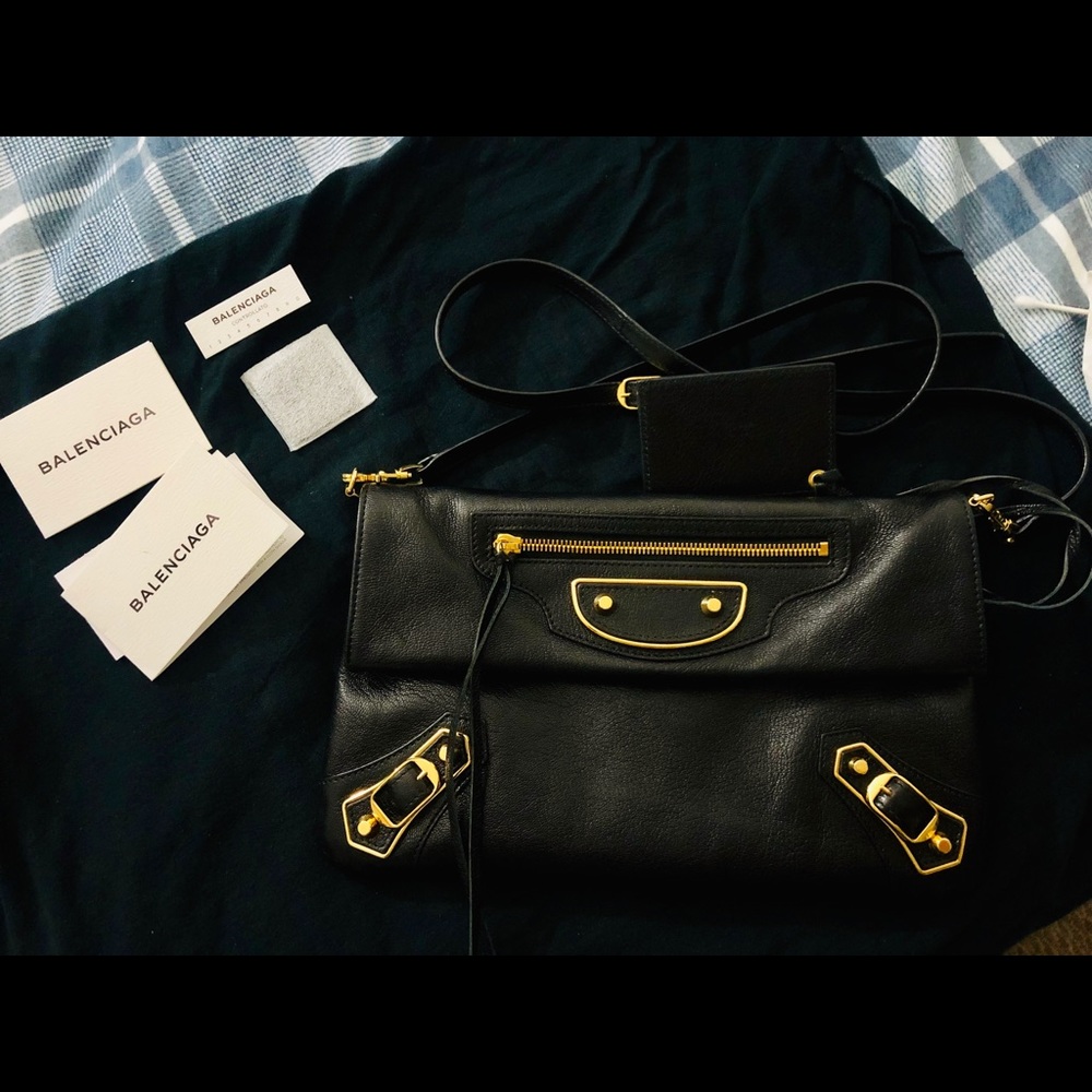 BALENCIAGA METALLIC EDGE CLUTCH/CROSSBODY ❤️SOLD♥️